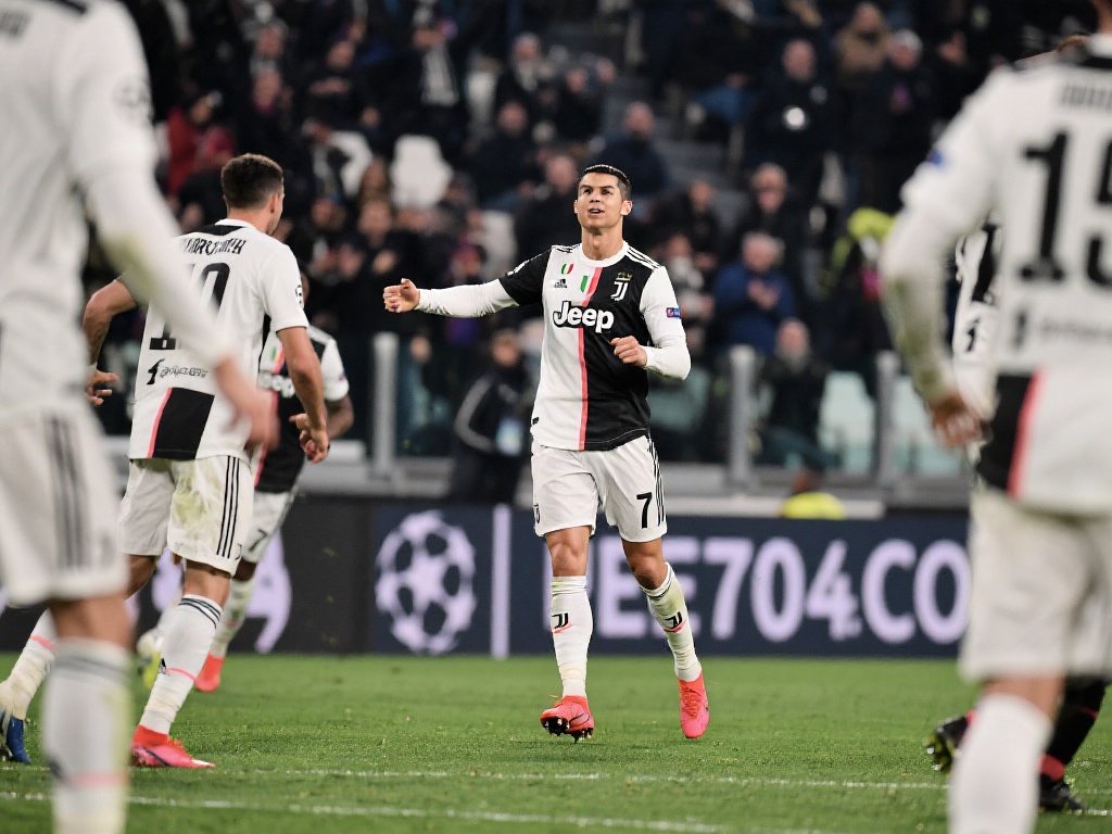 尤文图斯凭借这场胜利在积分榜上稳居第四，